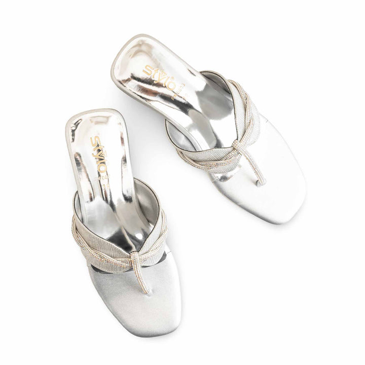 Silver Fancy Chappal For Ladies FN0803