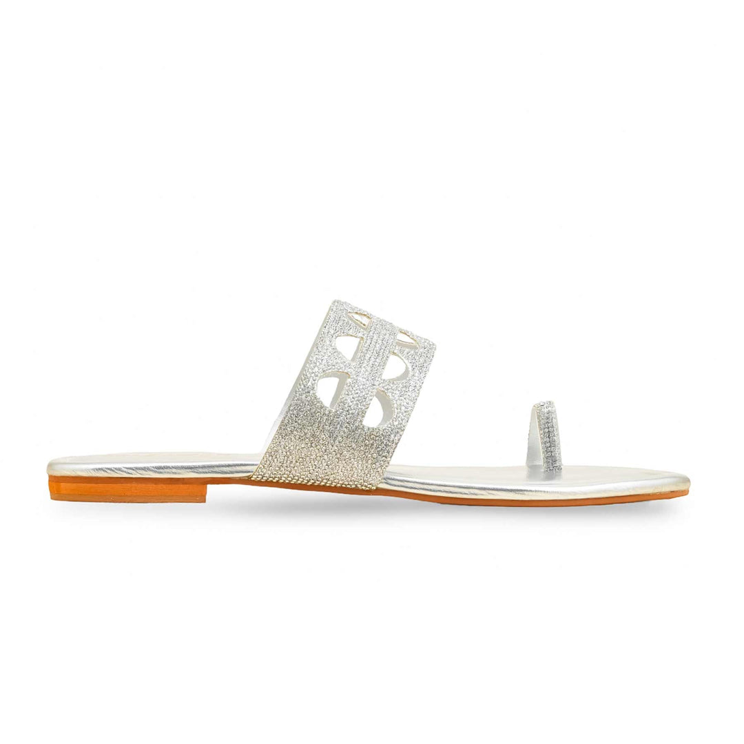 Silver Fancy Chappal For Women FN0816