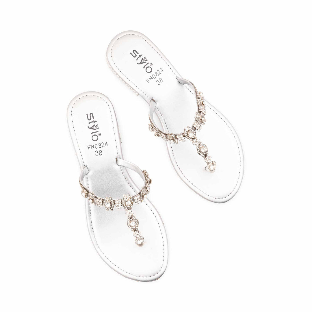 Silver Fancy Chappal For Women FN0824