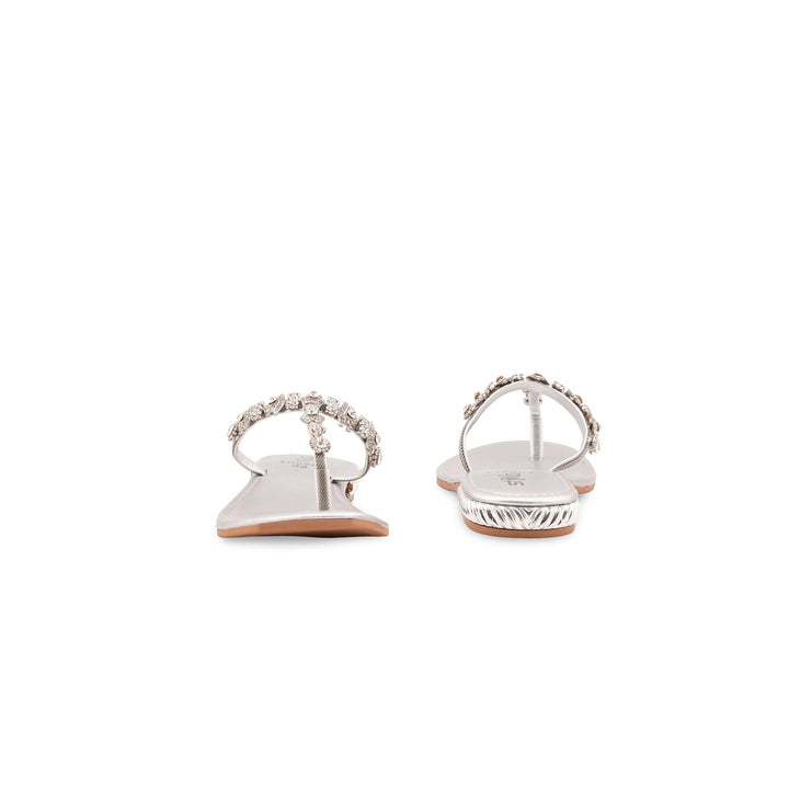 Silver Fancy Chappal For Women FN0824