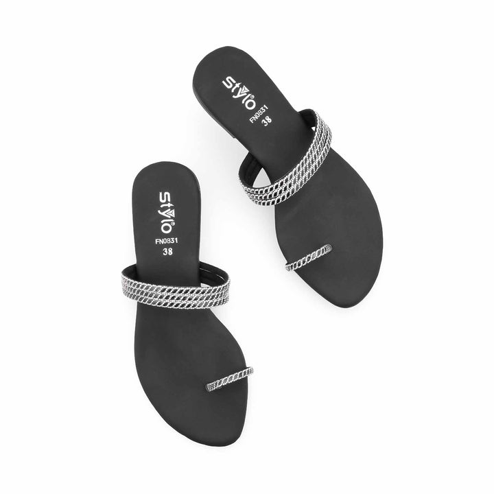 Black Fancy Chappal For Ladies FN0831