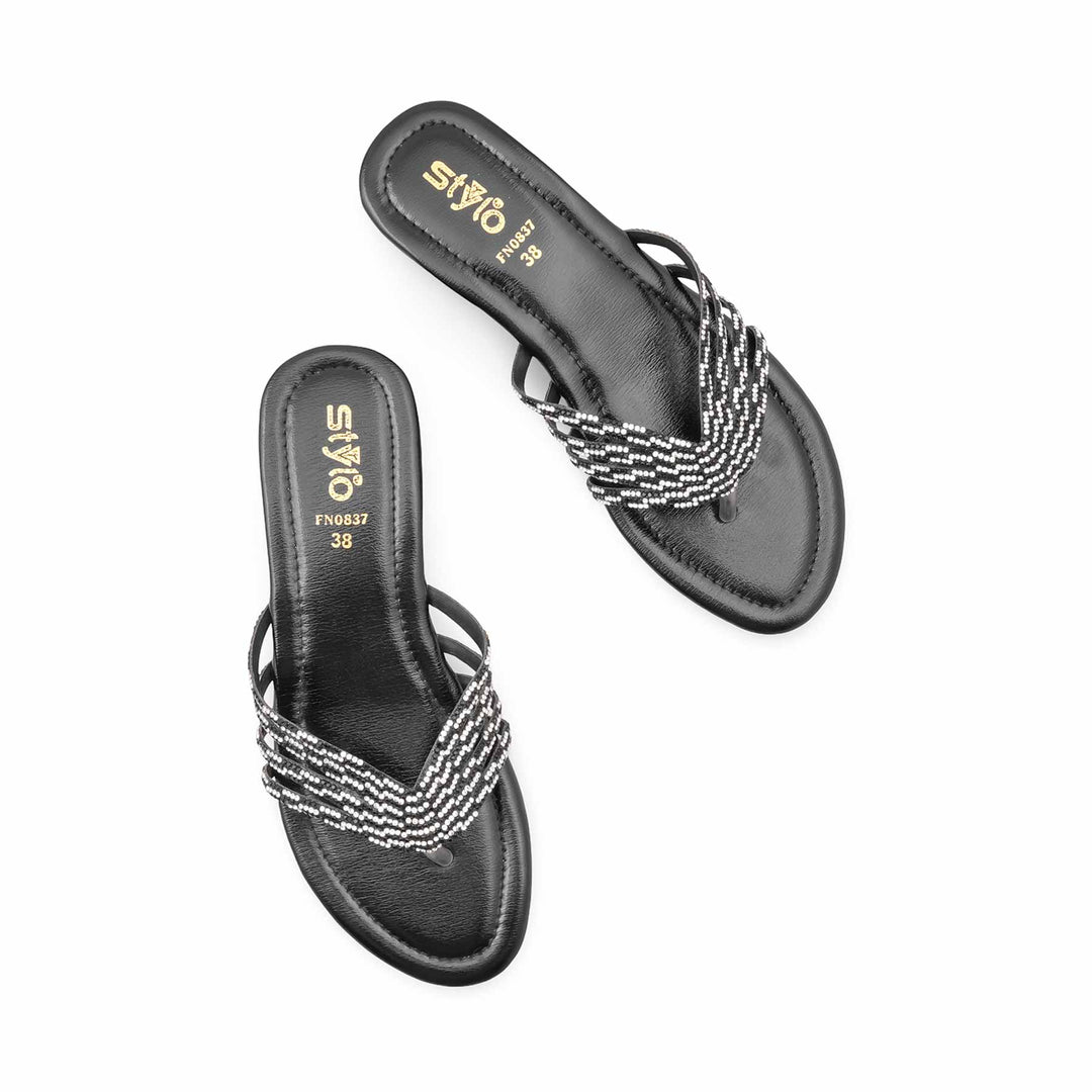 Black Fancy Chappal For Women FN0837