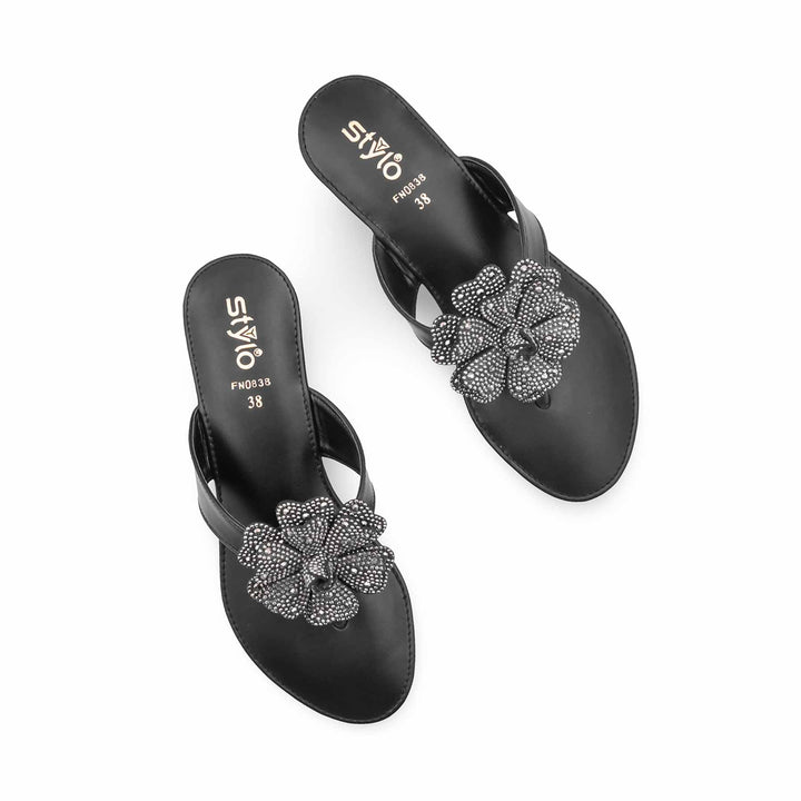 Black Fancy Chappal For Women FN0838