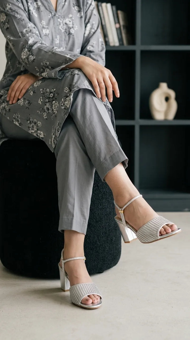 Silver Fancy Sandal For Ladies FN6449
