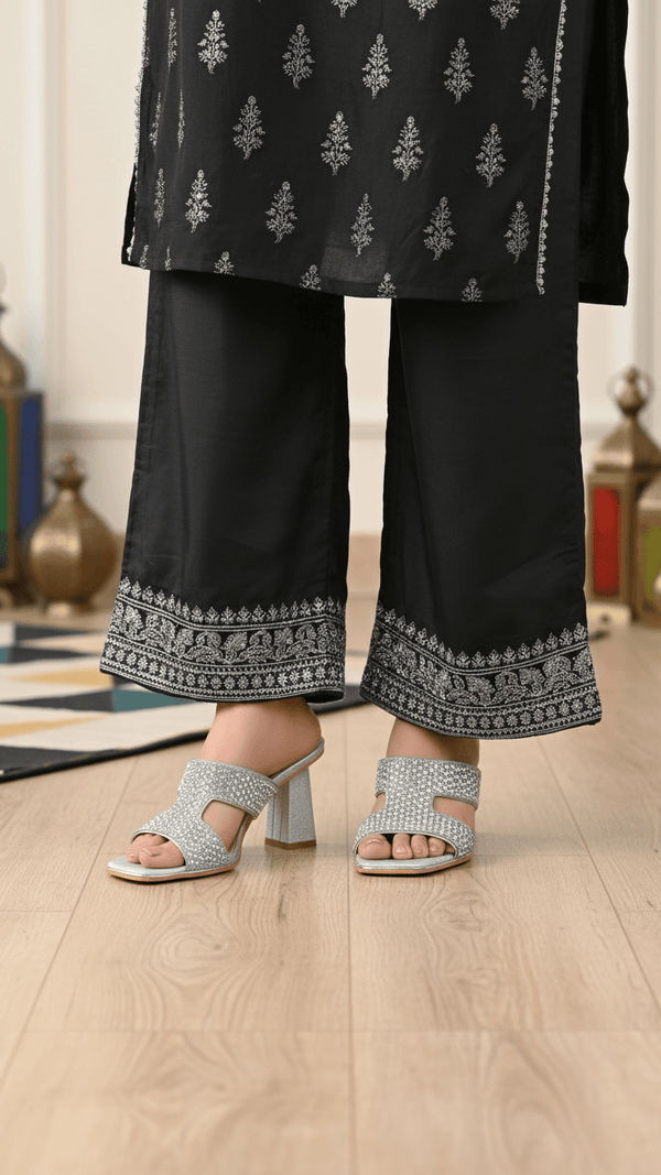 Silver Fancy Women Slipper FN8026