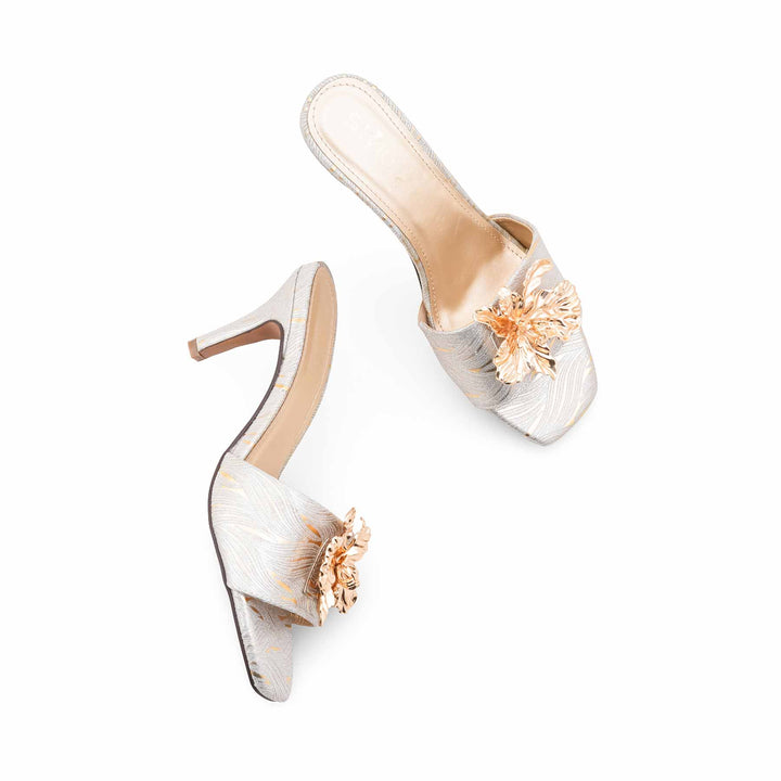 Golden Fancy Slipper For Ladies FN8042