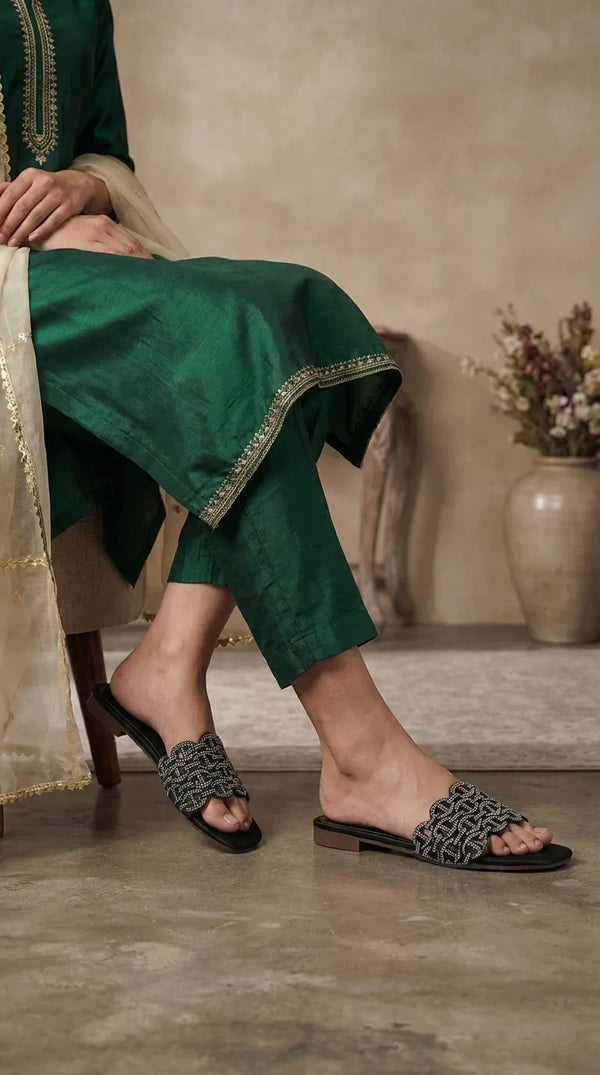 Black Fancy Slipper For Women FN8135
