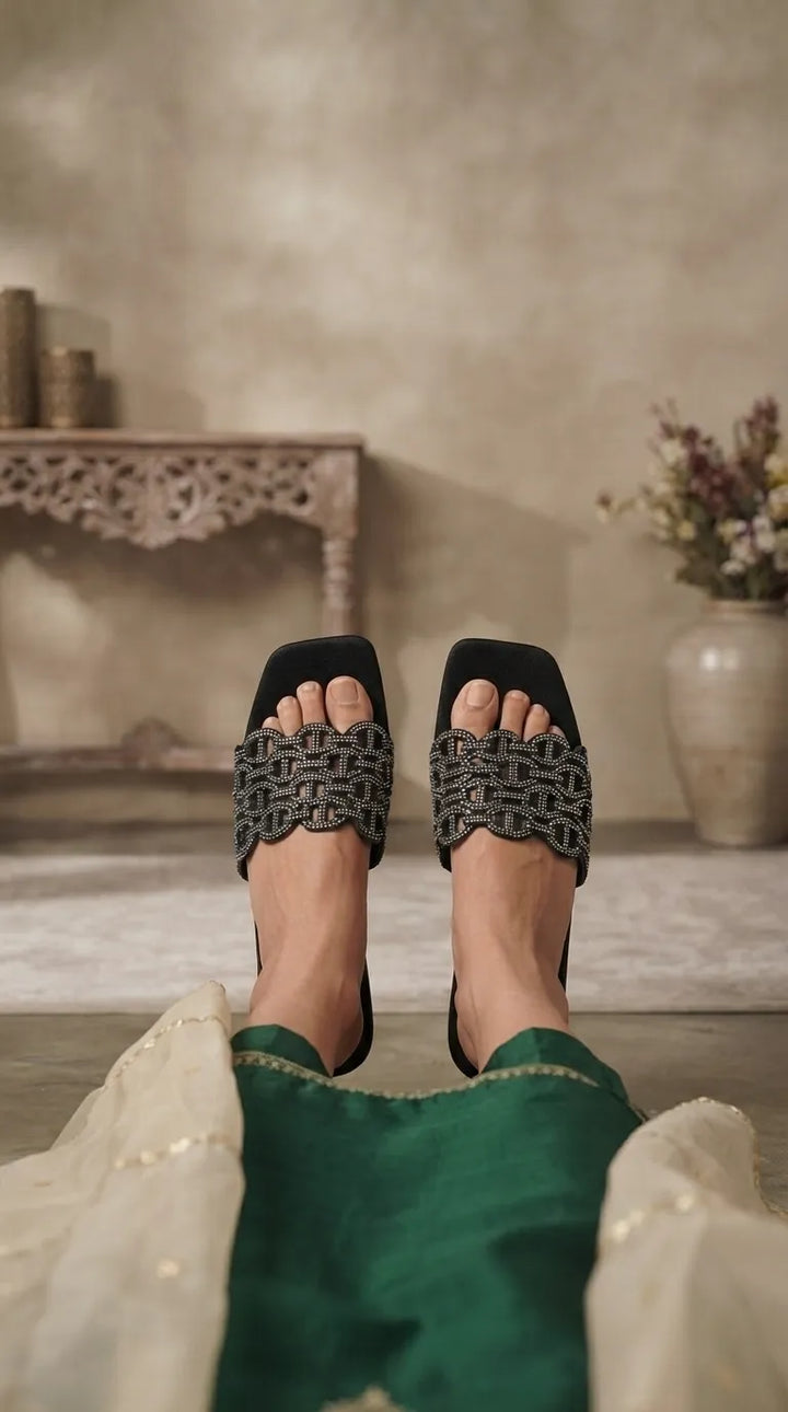 Black Fancy Slipper For Women FN8135