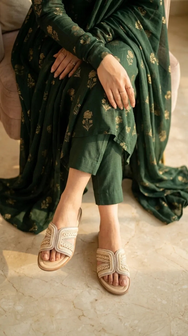 Fawn Formal Slipper For Ladies FR8538