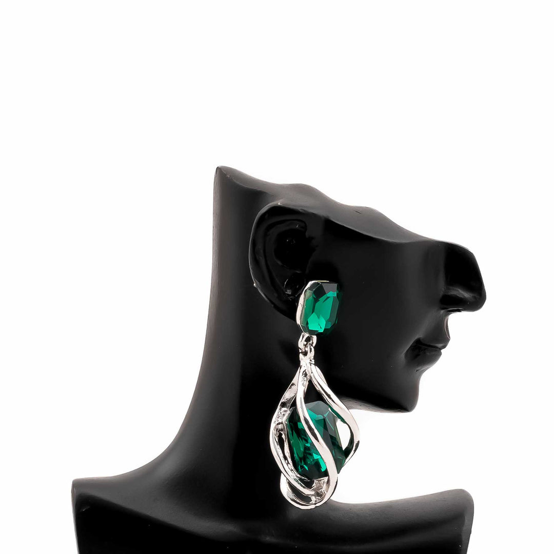 Earrings- J0660816