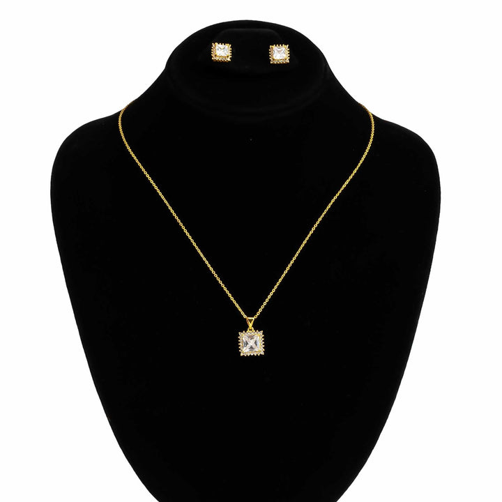 GOLDEN PENDENT SET J42968