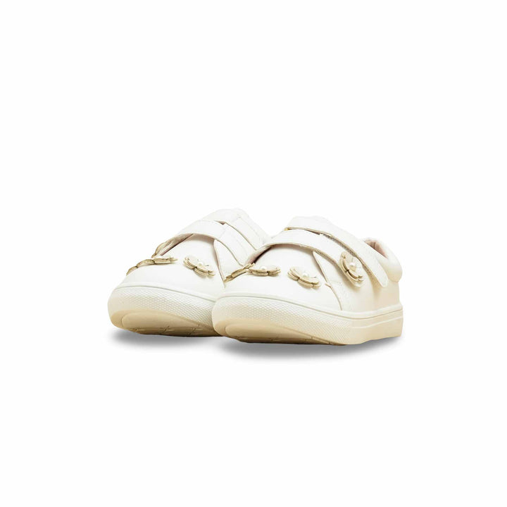 Girls White Casual Jogger KD1951