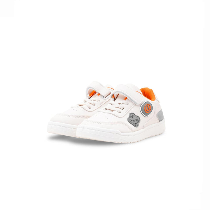 Girls White Casual Jogger KD1978
