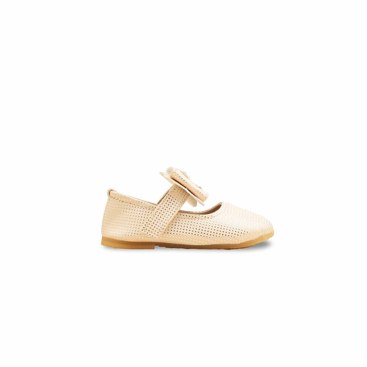 Girls Golden Fancy Pumps KD2531