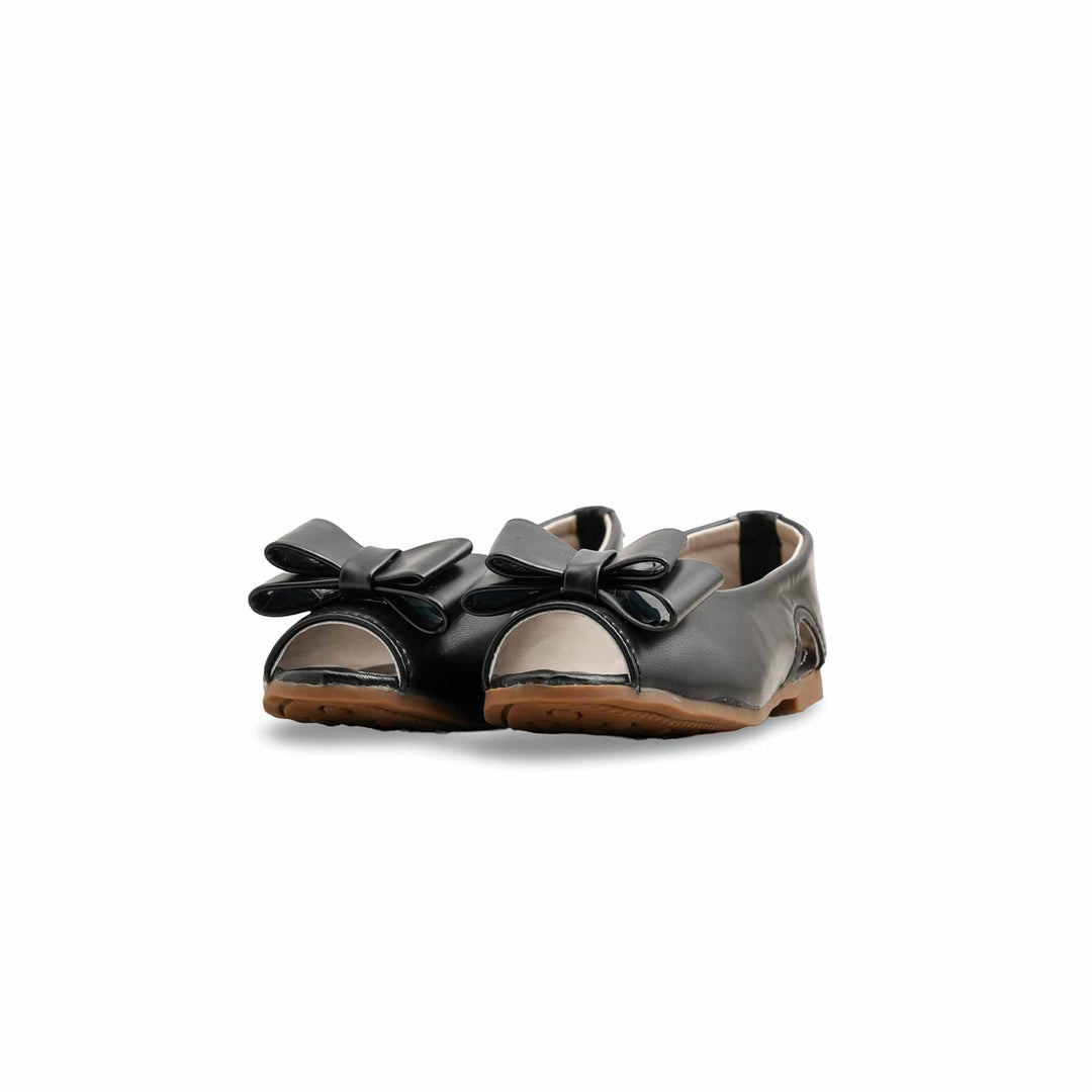 Girls Black Formal Pumps KD2541