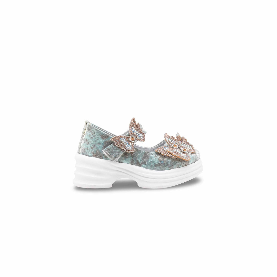 Girls Ferozy Fancy Pumps KD2580