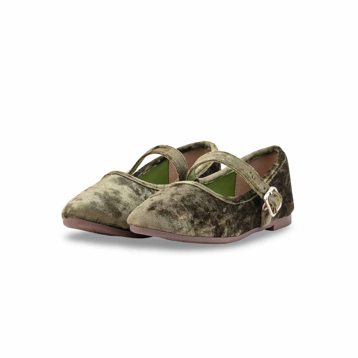 Girls Olive Formal Pumps KD2627