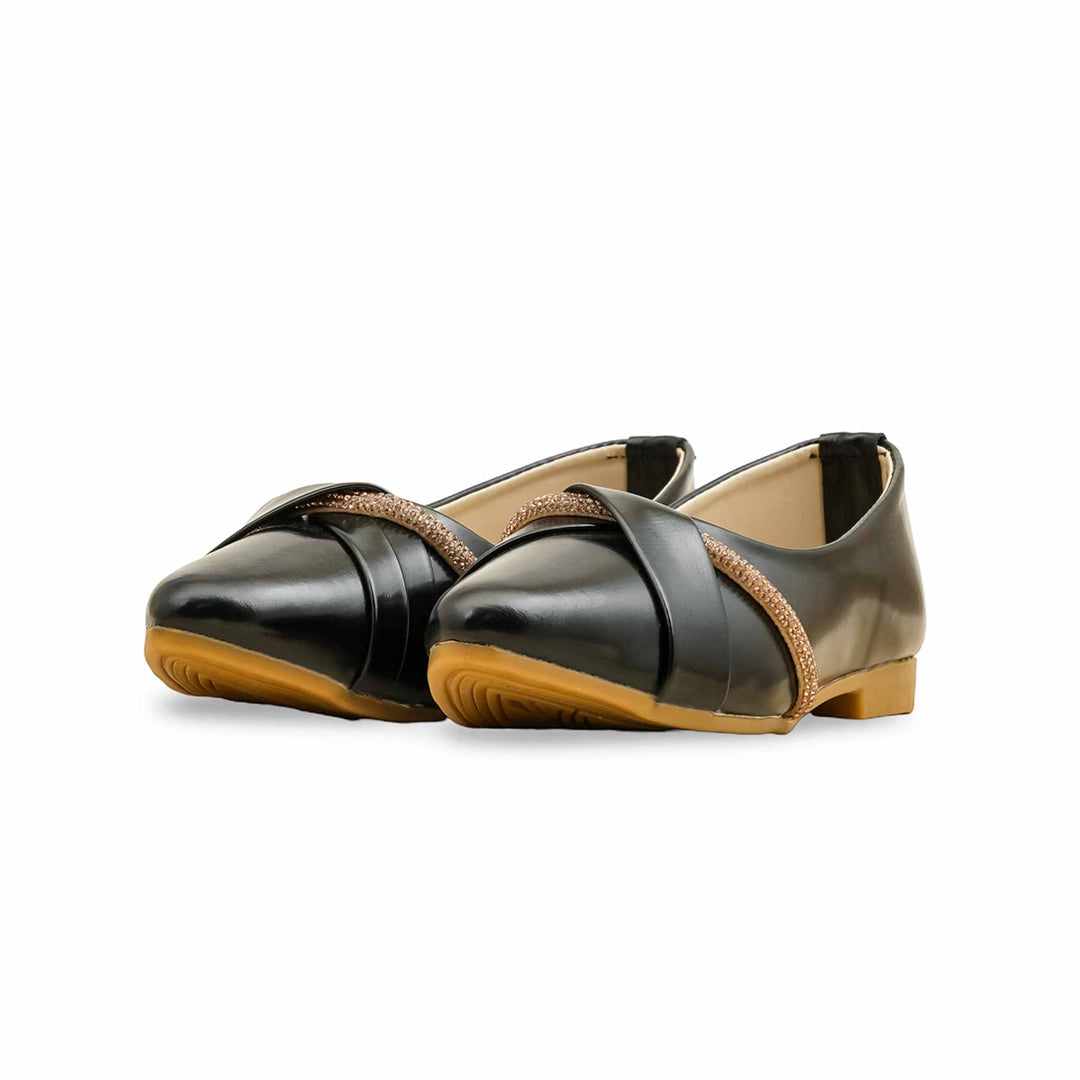Girls Black Formal Pumps KD2637