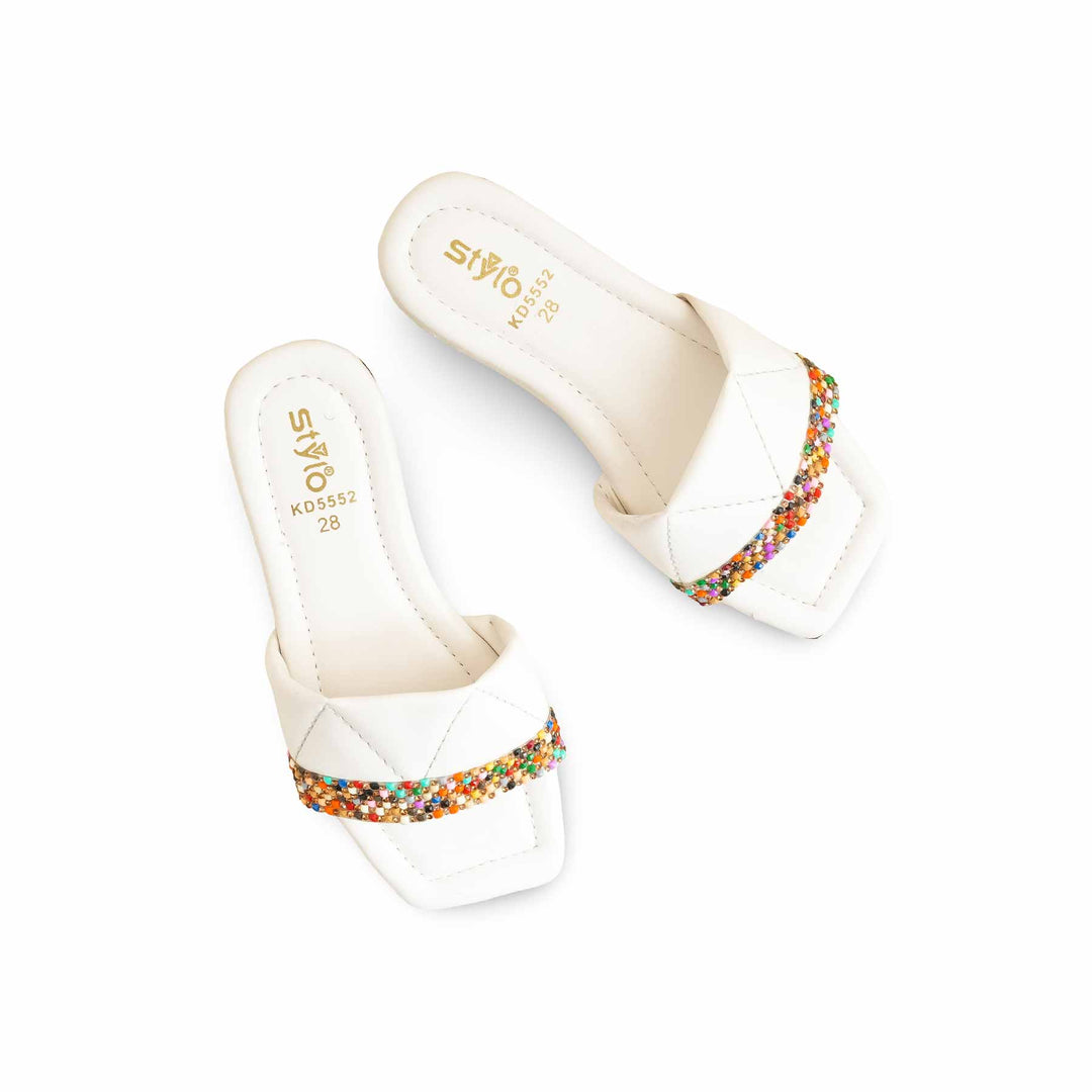 Girls White Casual Slipper KD5552