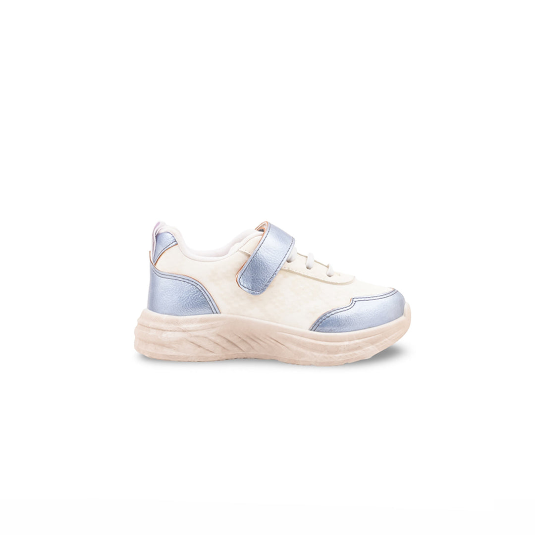 Girls White Casual Jogger KD8112