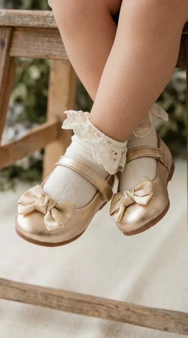Girls Golden Fancy Pumps KD8248