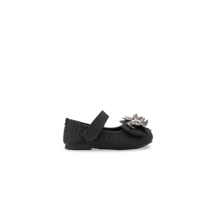Girls Black Fancy Pumps KD8256
