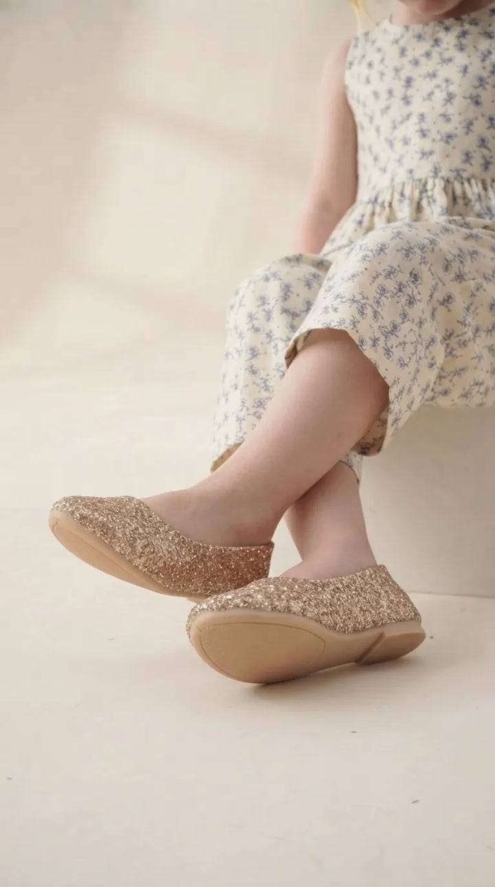 Girls Golden Fancy Pumps KD8267