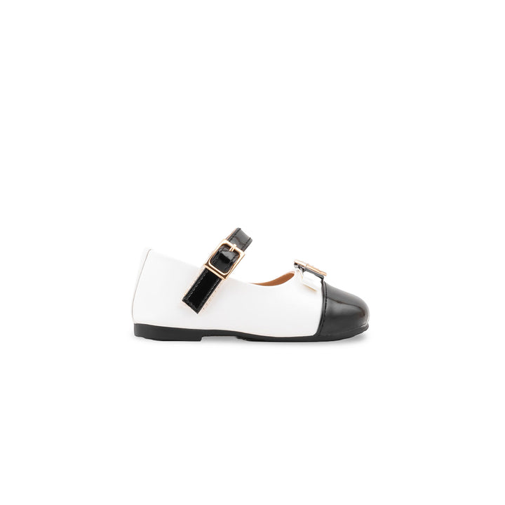 Girls Black Formal Pumps KD8345