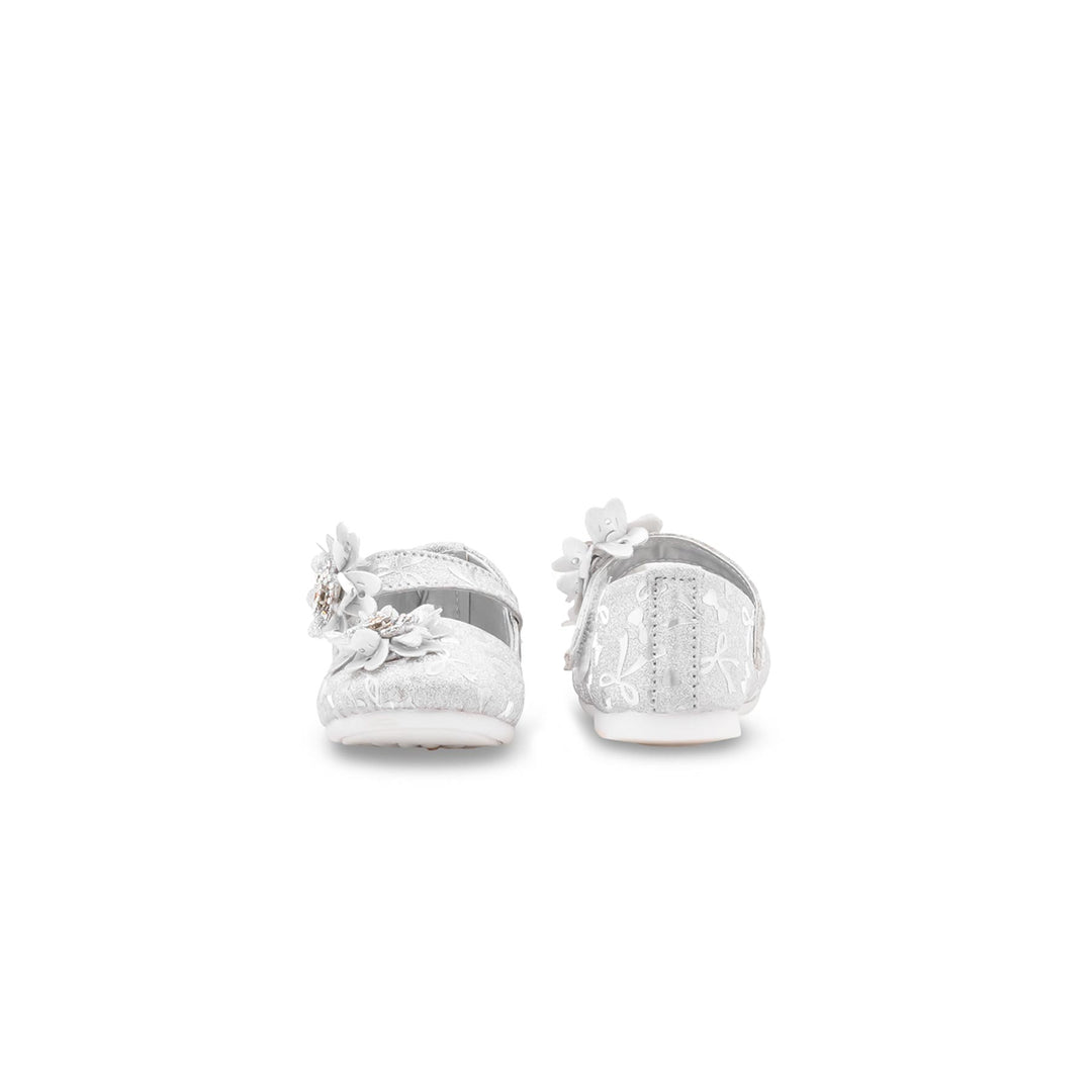 Girls Silver Fancy Pumps KD8381