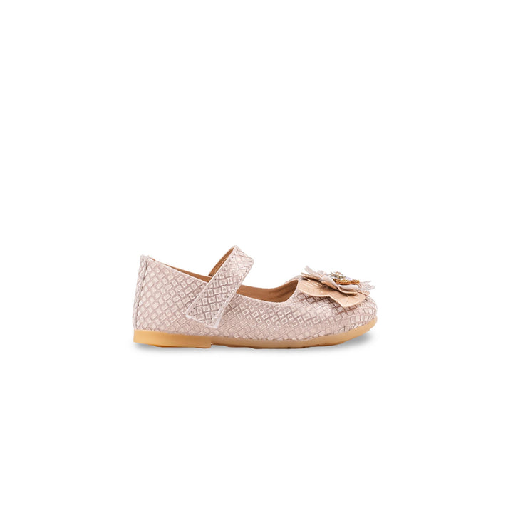 Girls Golden Fancy Pumps KD8385