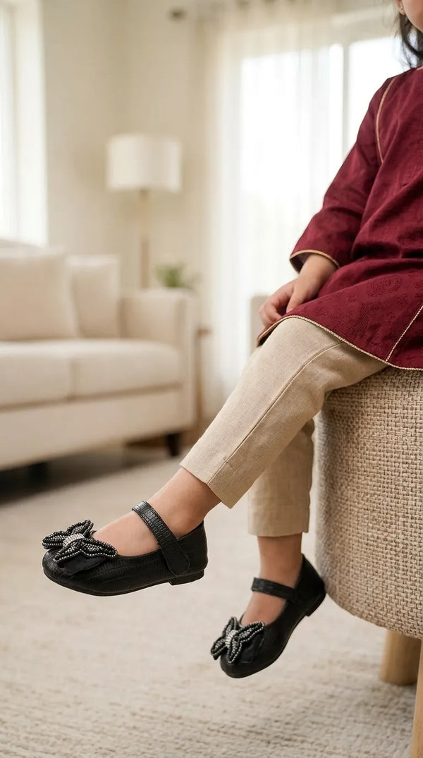 Girls Black Formal Pumps KD8386