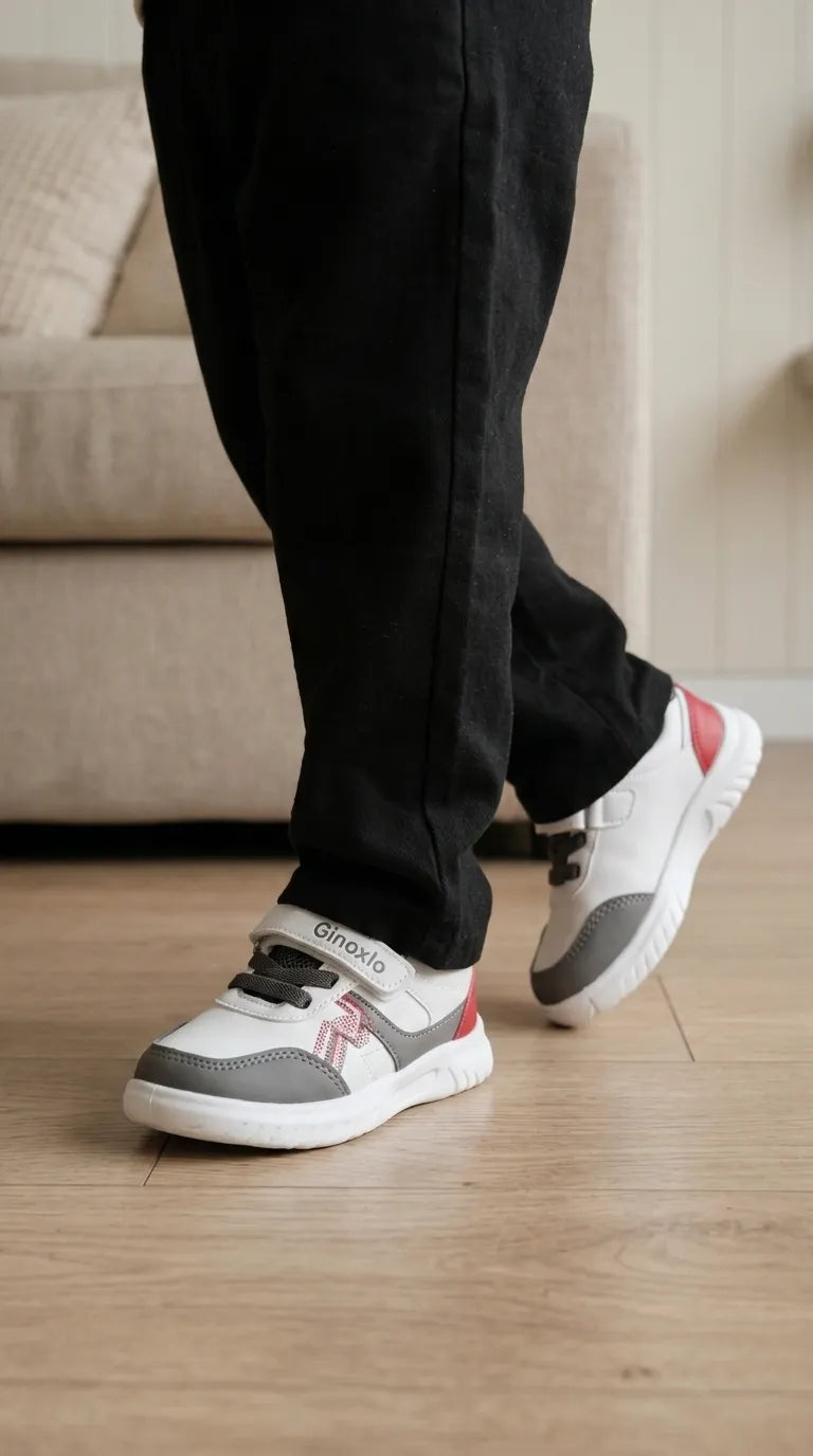Babies White Casual Booties KD8722