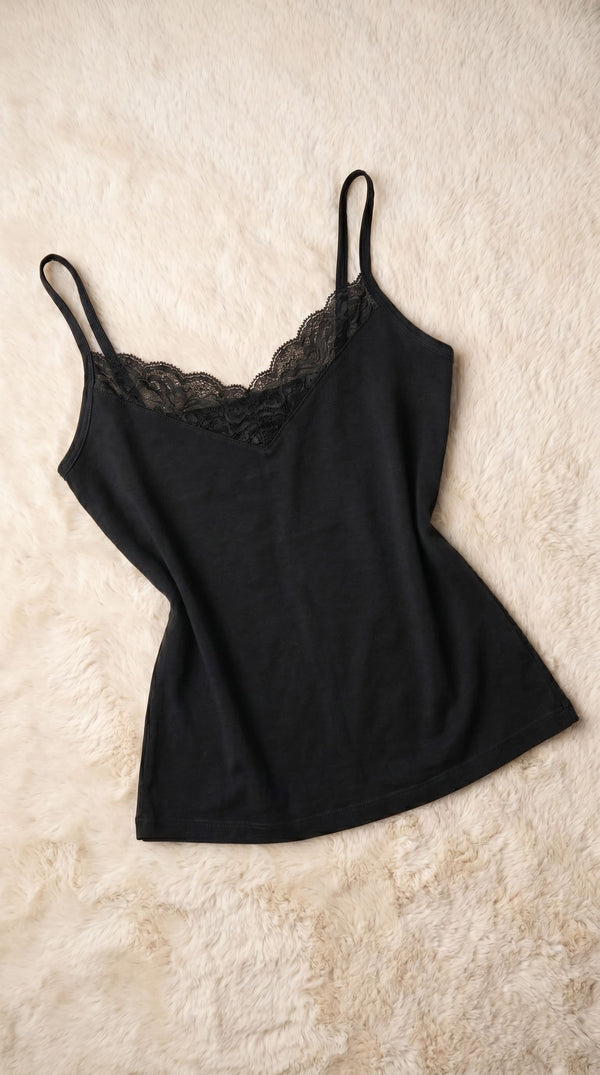 Black Solid Tan Top LC003001
