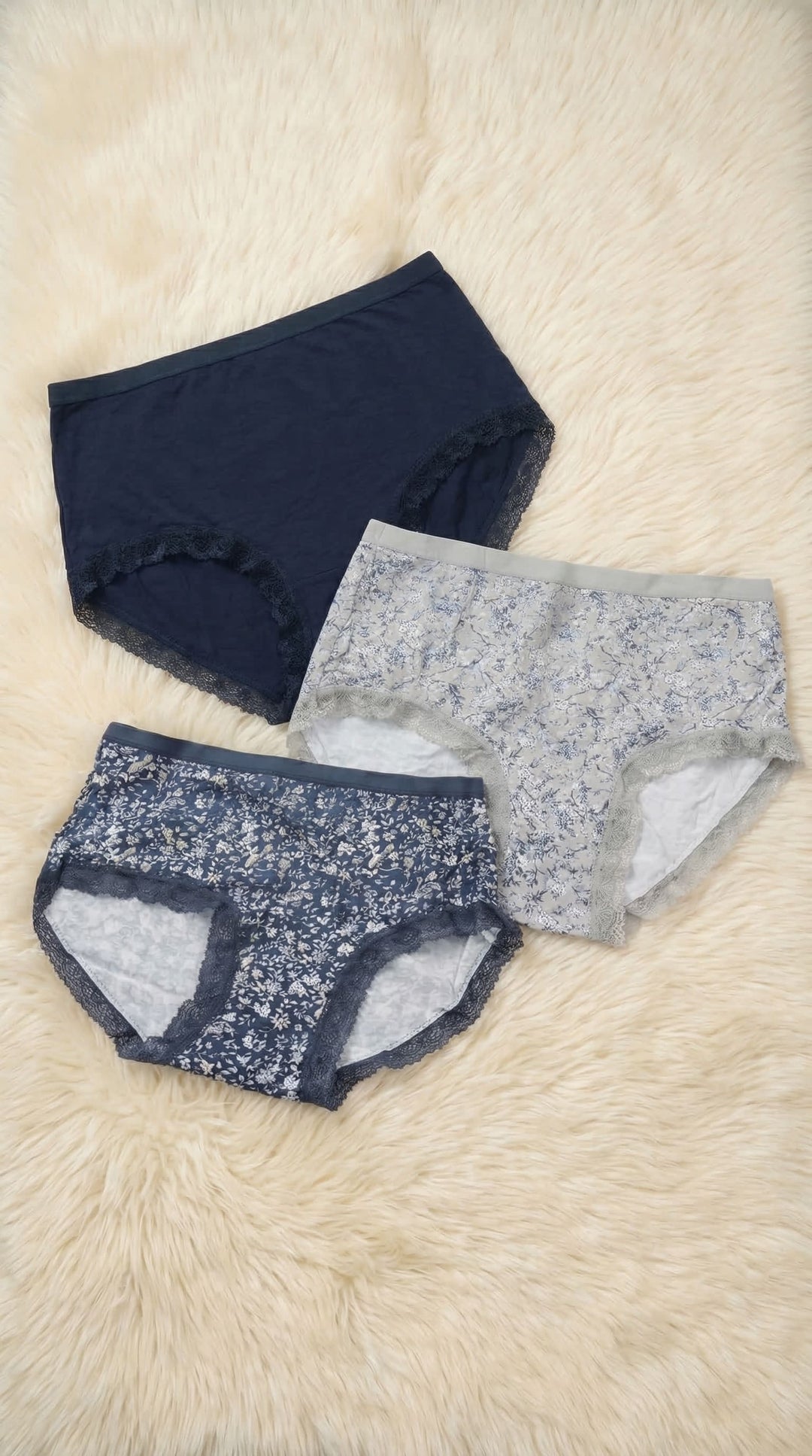 Multy Pack Of Three Midi Panties LP0013