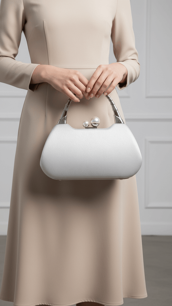 Silver Formal Clutch For Ladies P24405