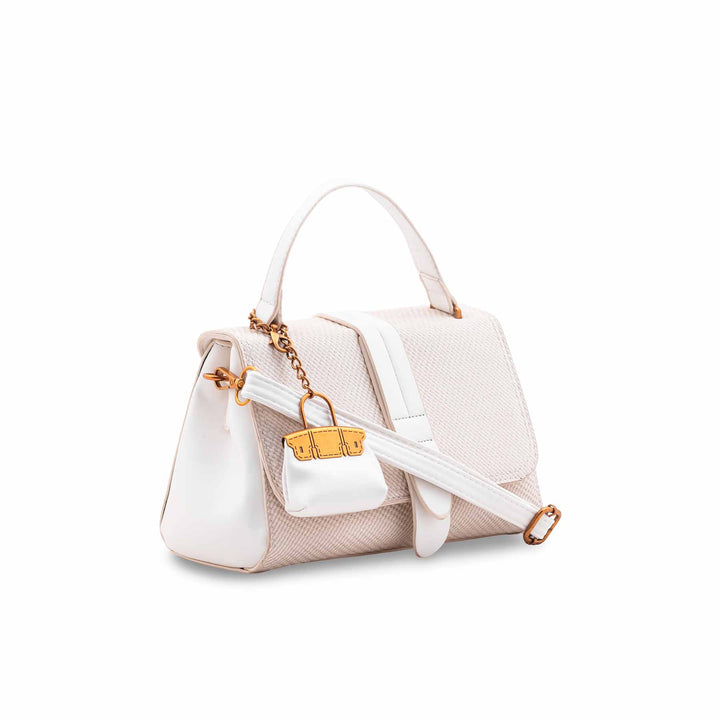 White Formal Hand Bag For Ladies P36612