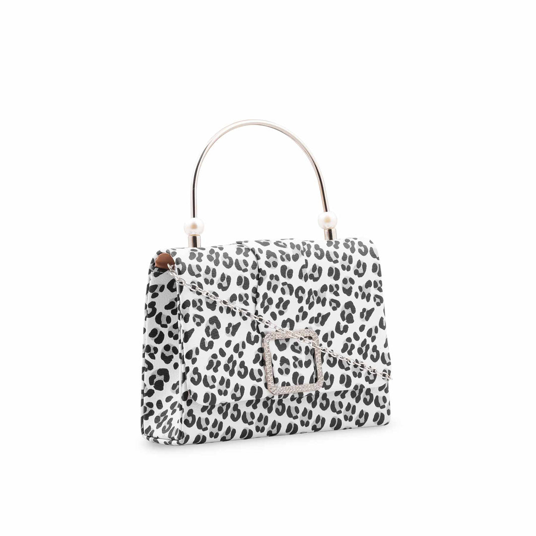 White Formal Clutch For Ladies P36712