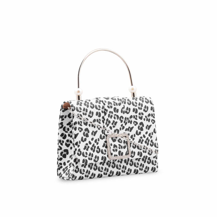 White Formal Clutch For Ladies P36712