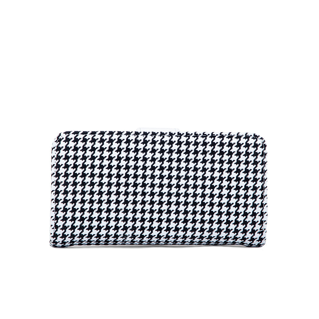 White Casual Wallet P97587