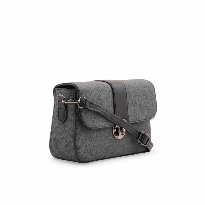 Black Casual Pouch For Ladies P97678
