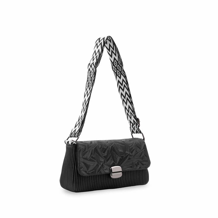 Black Casual Pouch For Ladies P97770