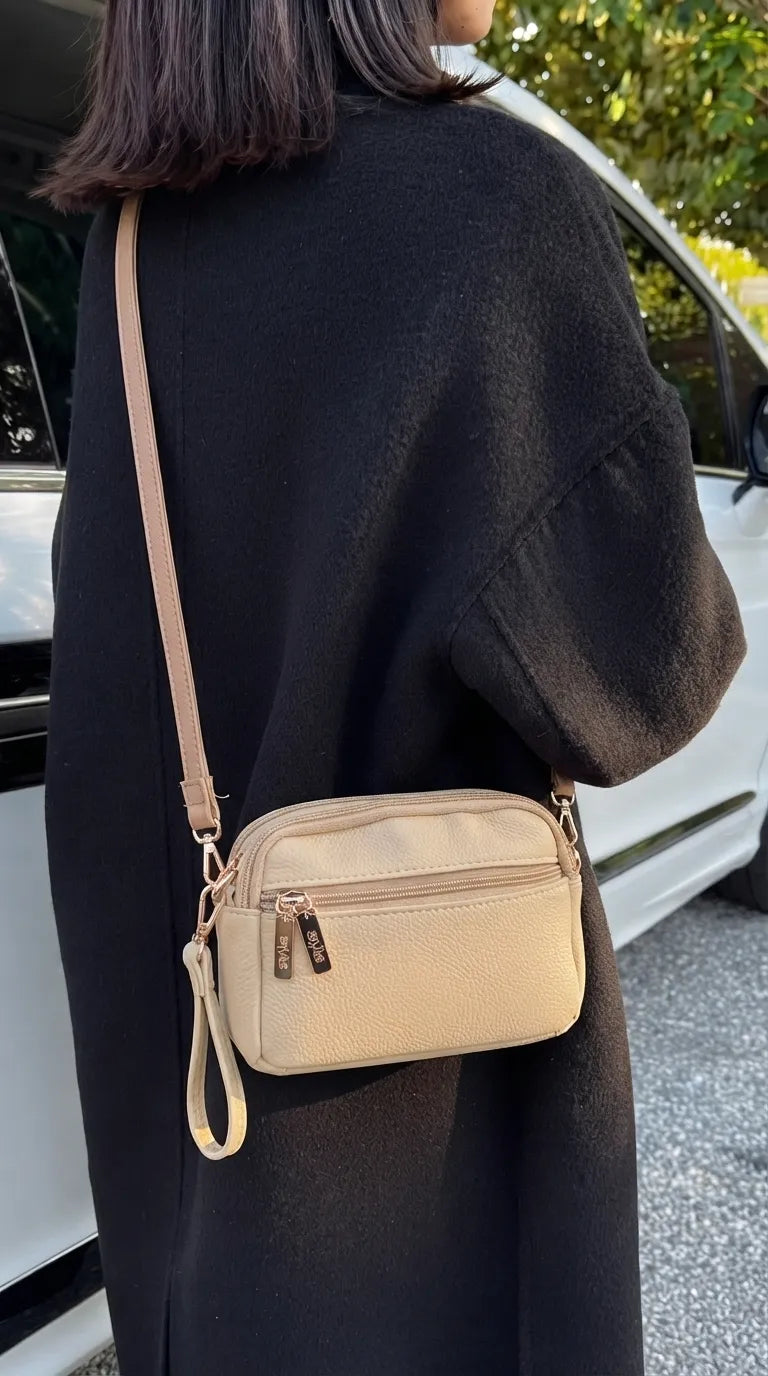 Lemon Casual Pouch For Women P97812