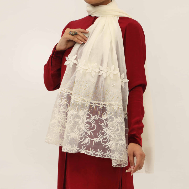 Cream Embroidered Stole PD5268