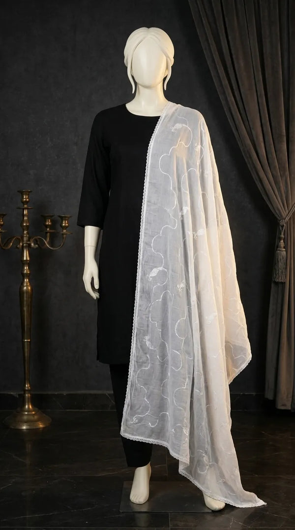 White Summer shawl PD6158