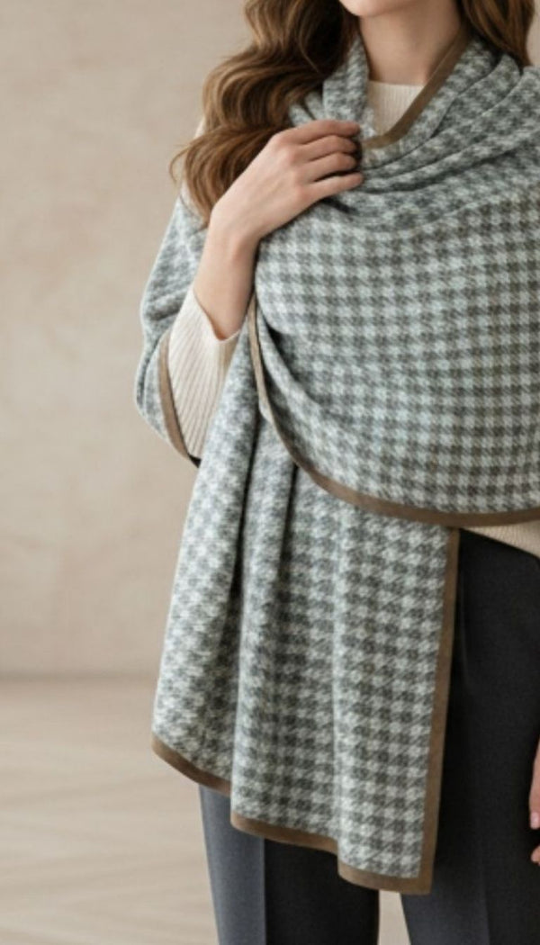 Green Winter Stole PN5031
