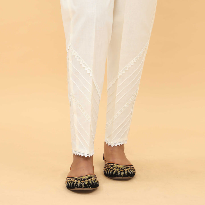 Cream Slim Fit Embellished Trouser PS4578
