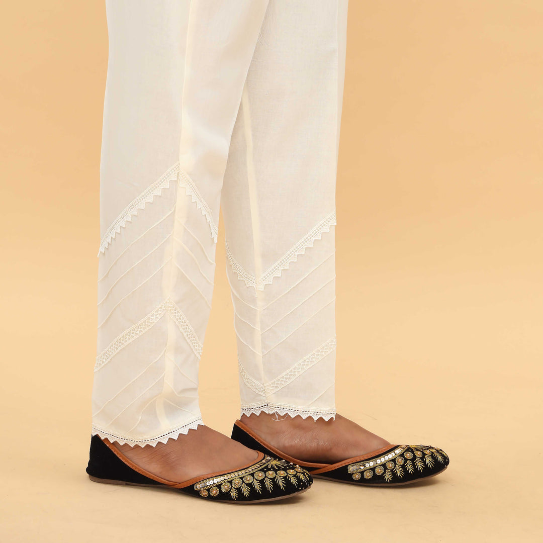Cream Slim Fit Embellished Trouser PS4578