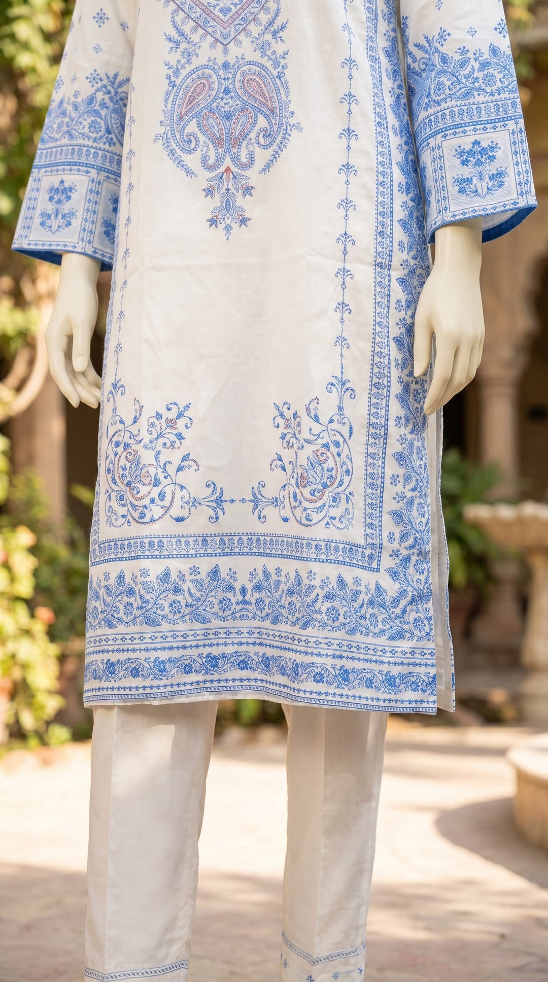 Embellished Lawn Shirt PS604093