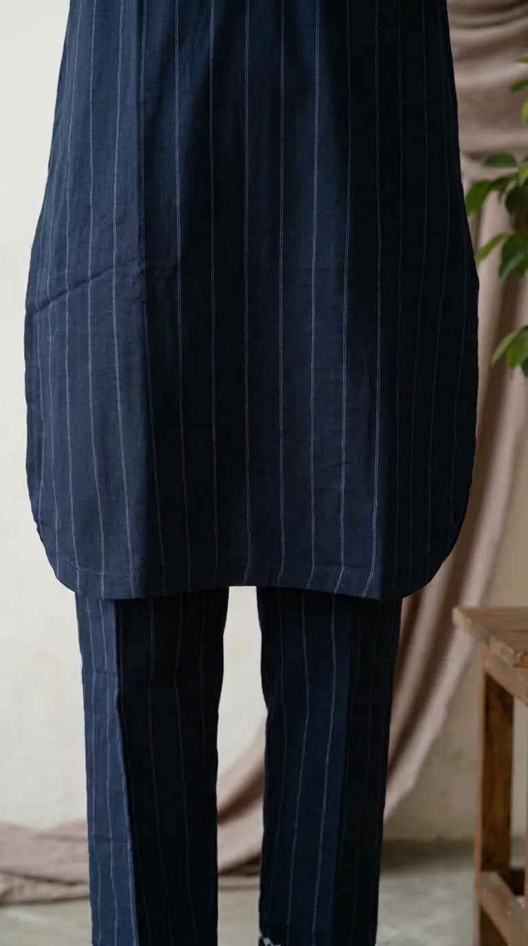 2 PC Embellished Cambric Stitched Suit PW600201