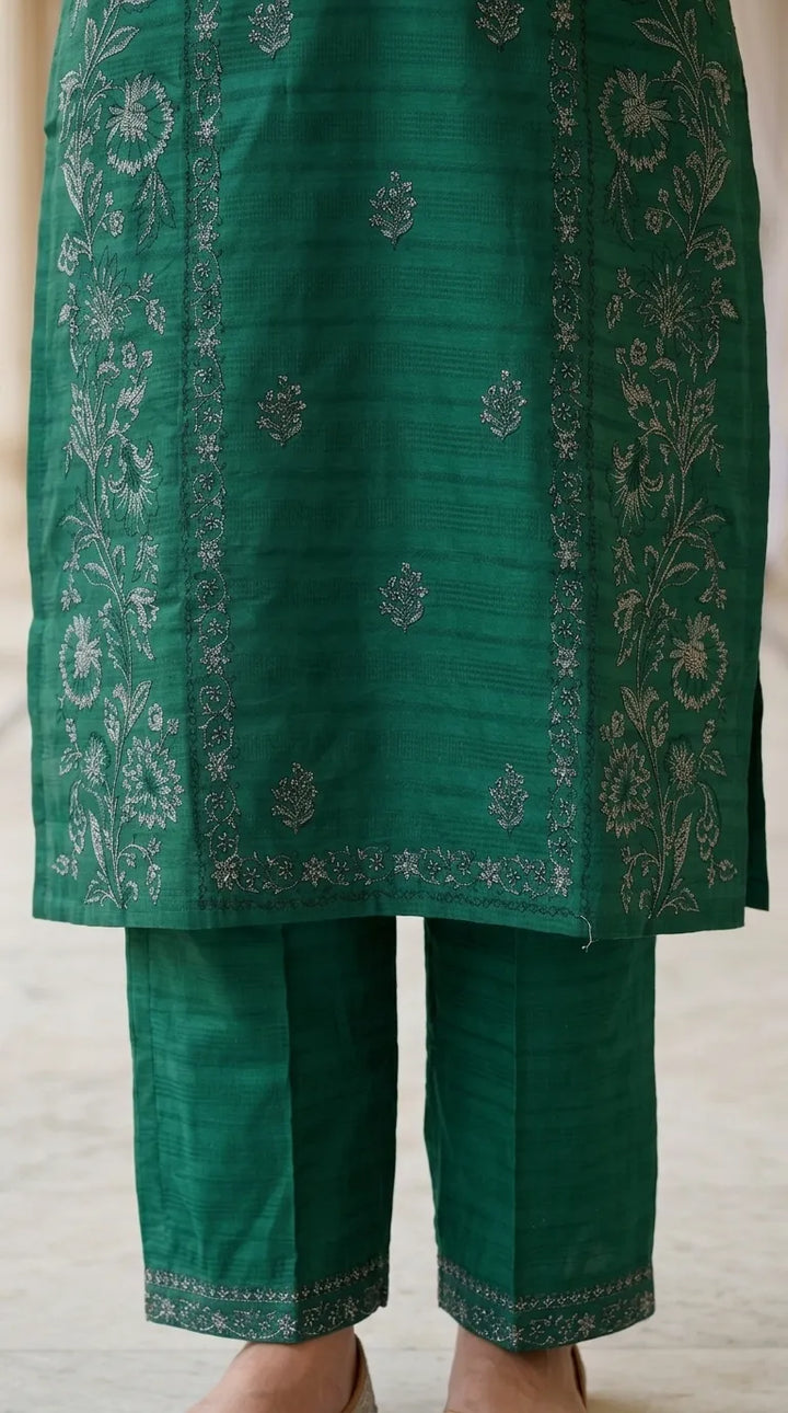3 PC Embellished Cambric Stitched Suit PW601311